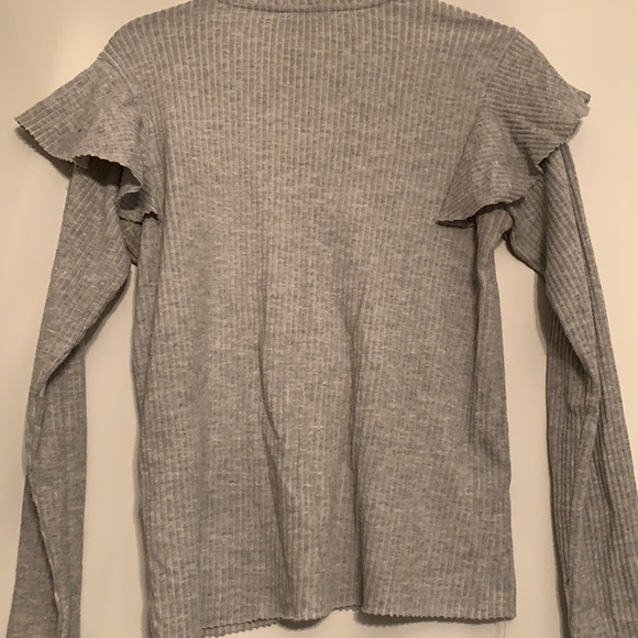 Zara Trafaluc Ruffle Ribbed Long Sleeve - BUNDLE WITH TWO OTHER TSHIRT FOR $30 - Picture 3 of 4